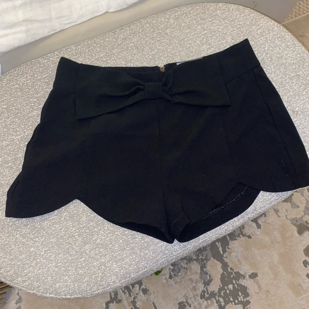 Black Scalloped Shorts with Bow Detail